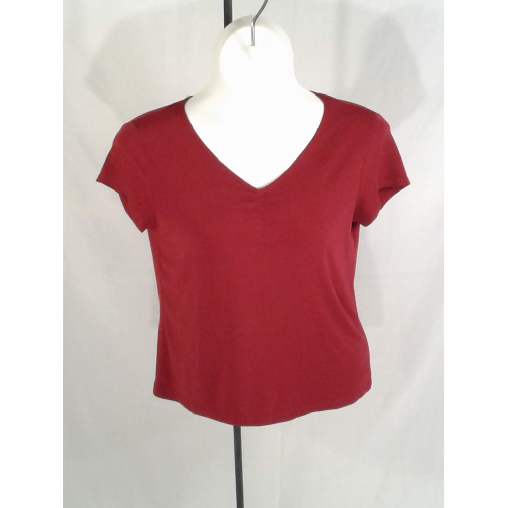 Deep red business top w/ V-neck & sheering - Picture 3 of 3